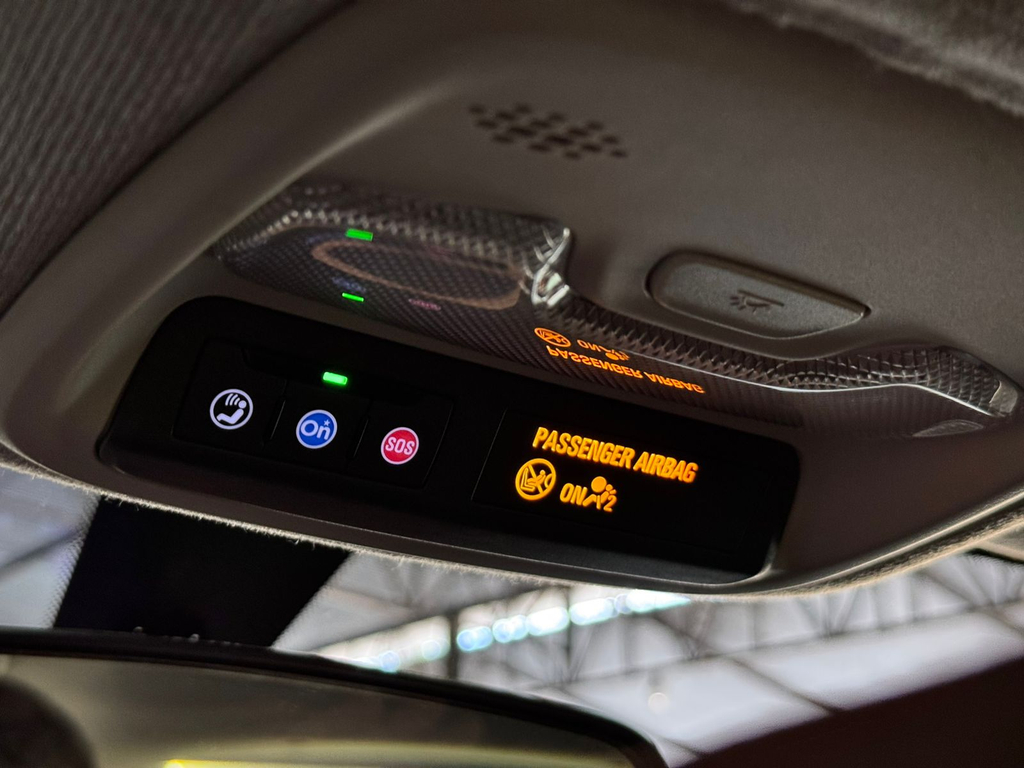 Chevrolet Onix Branco