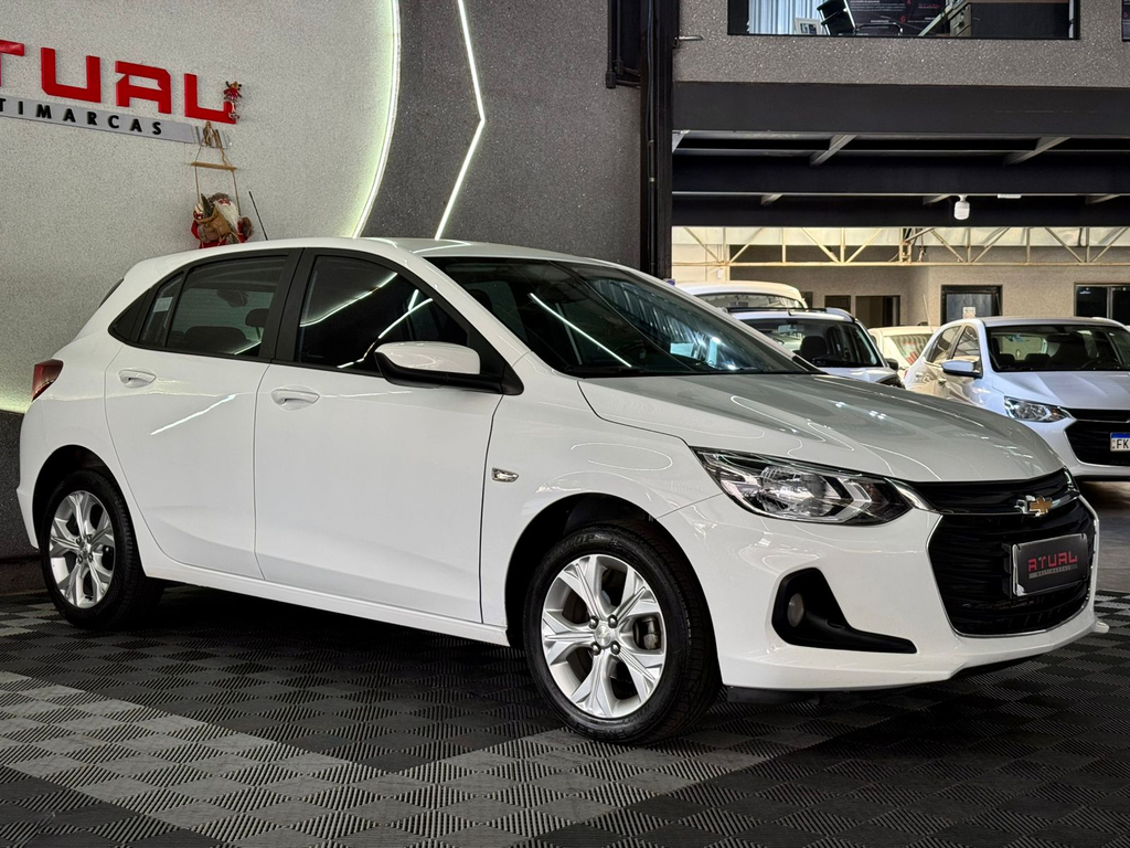 Chevrolet Onix Branco