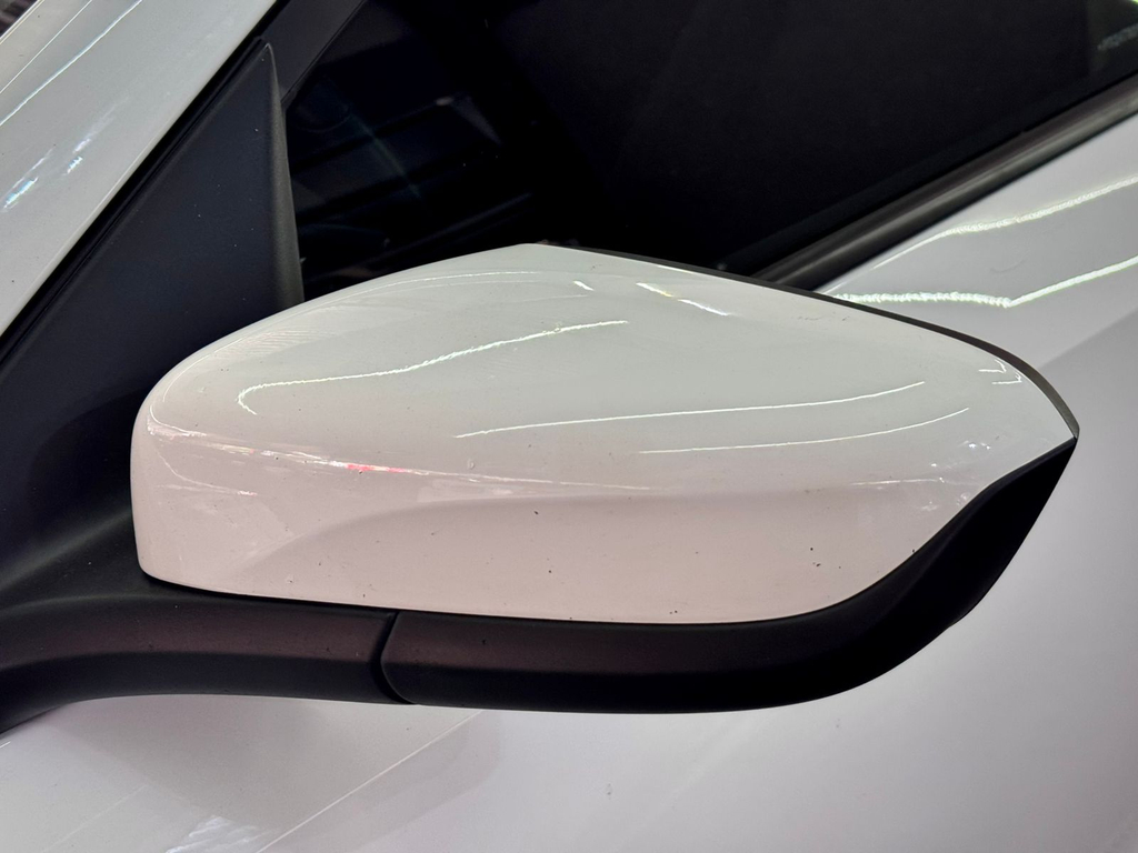 Chevrolet Onix Branco