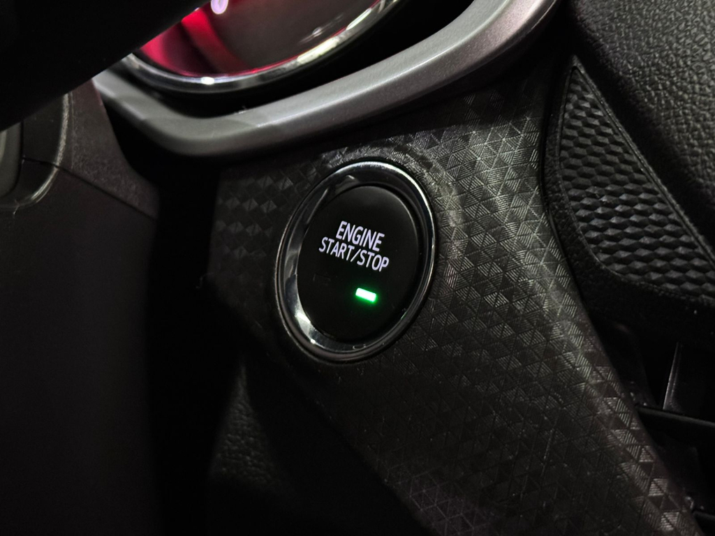 Chevrolet Onix Branco