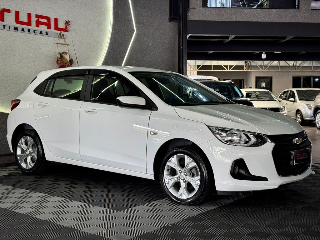 Chevrolet Onix Branco