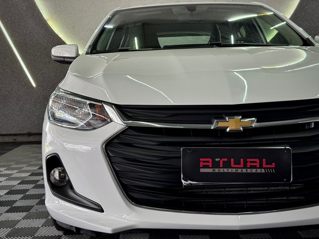 Chevrolet Onix Branco