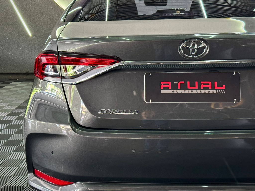Toyota Corolla Cinza
