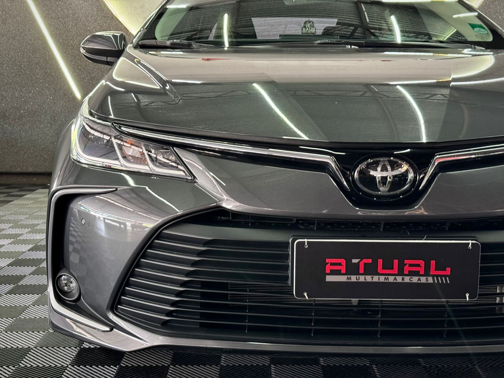 Toyota Corolla Cinza
