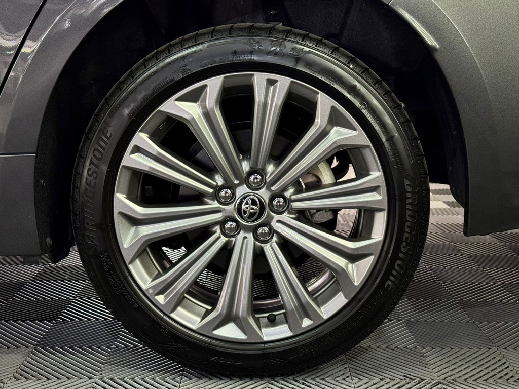 Toyota Corolla Cinza