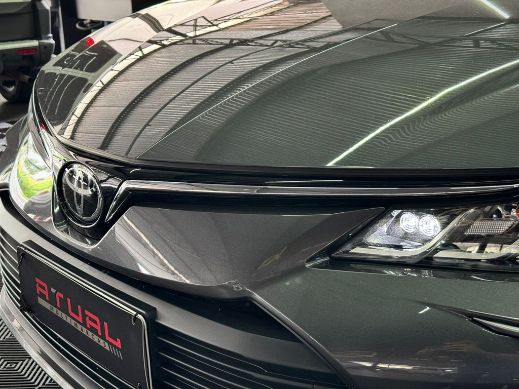 Toyota Corolla Cinza