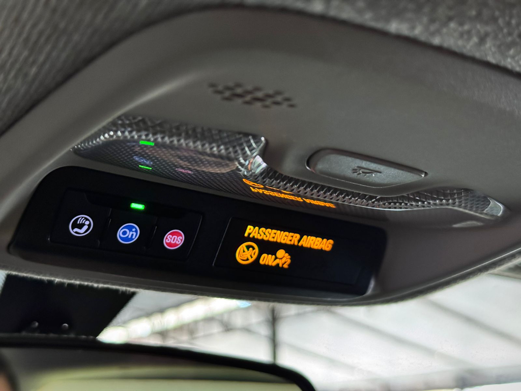 Chevrolet Onix Branco