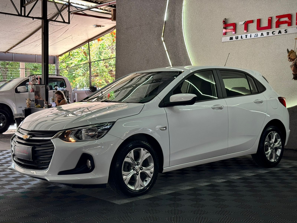 Chevrolet Onix Branco