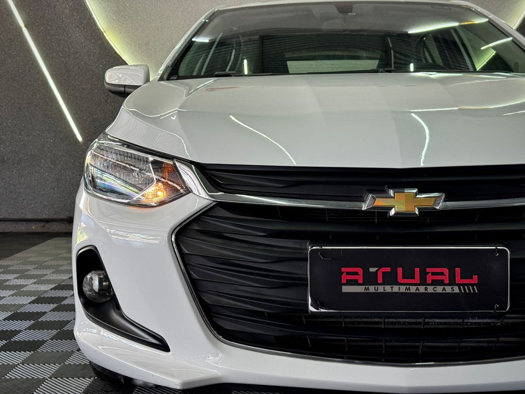 Chevrolet Onix Branco