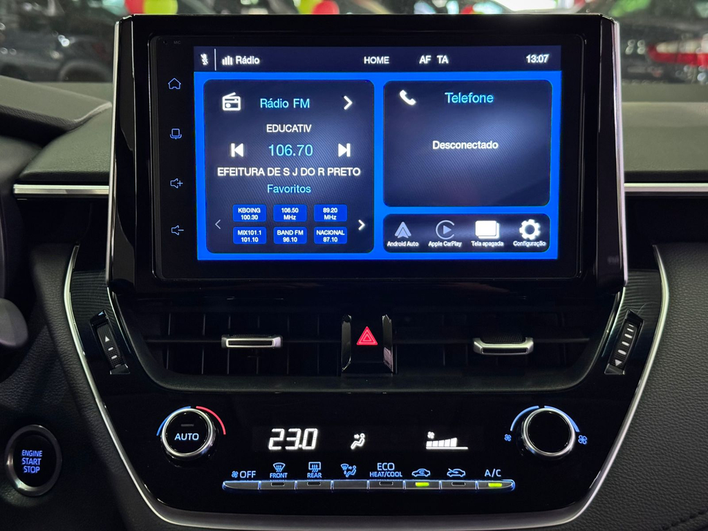 Toyota Corolla Branco