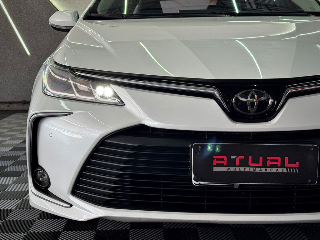 Toyota Corolla Branco