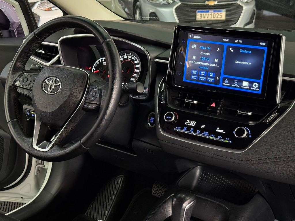 Toyota Corolla Branco