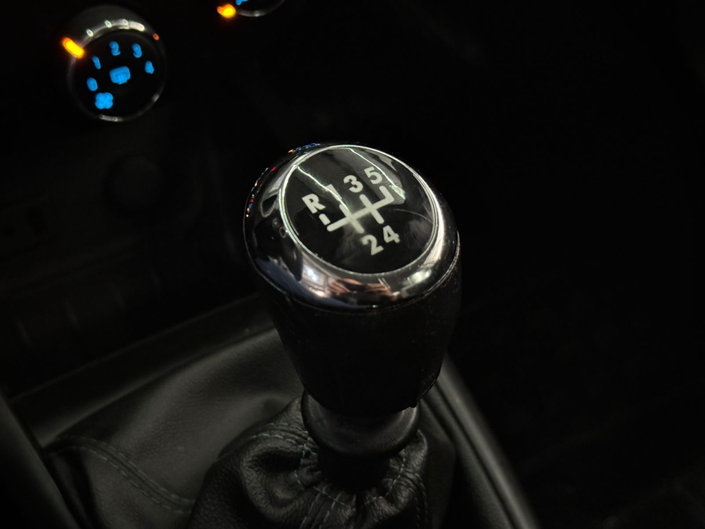 Chevrolet Onix Branco