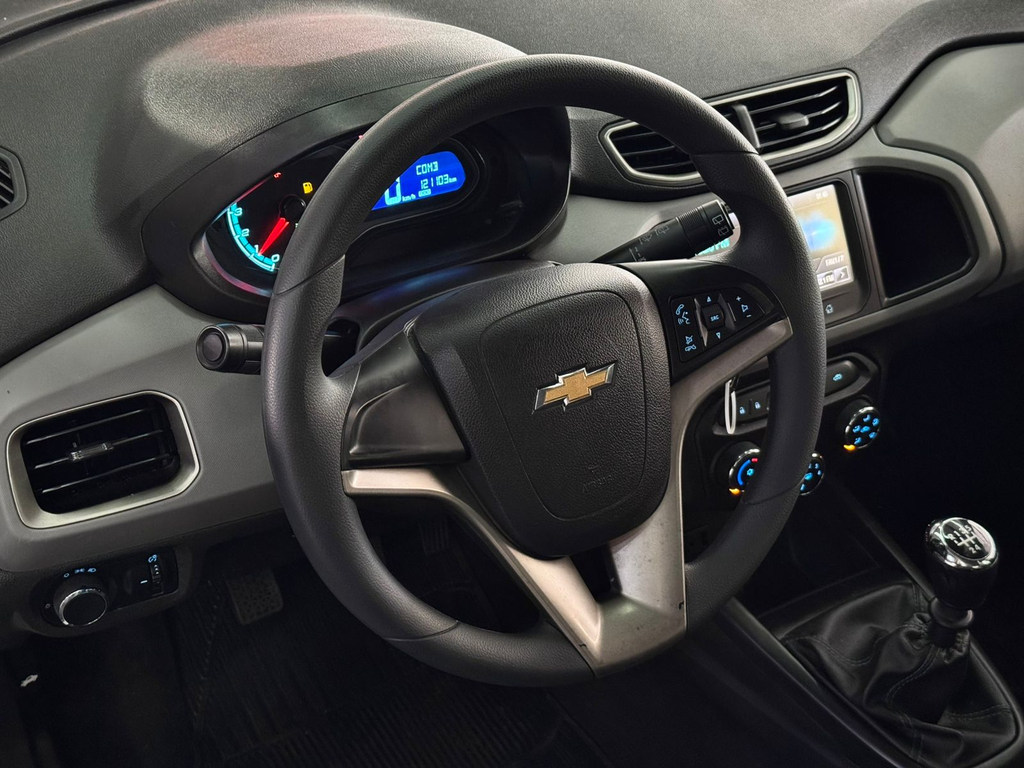 Chevrolet Onix Branco