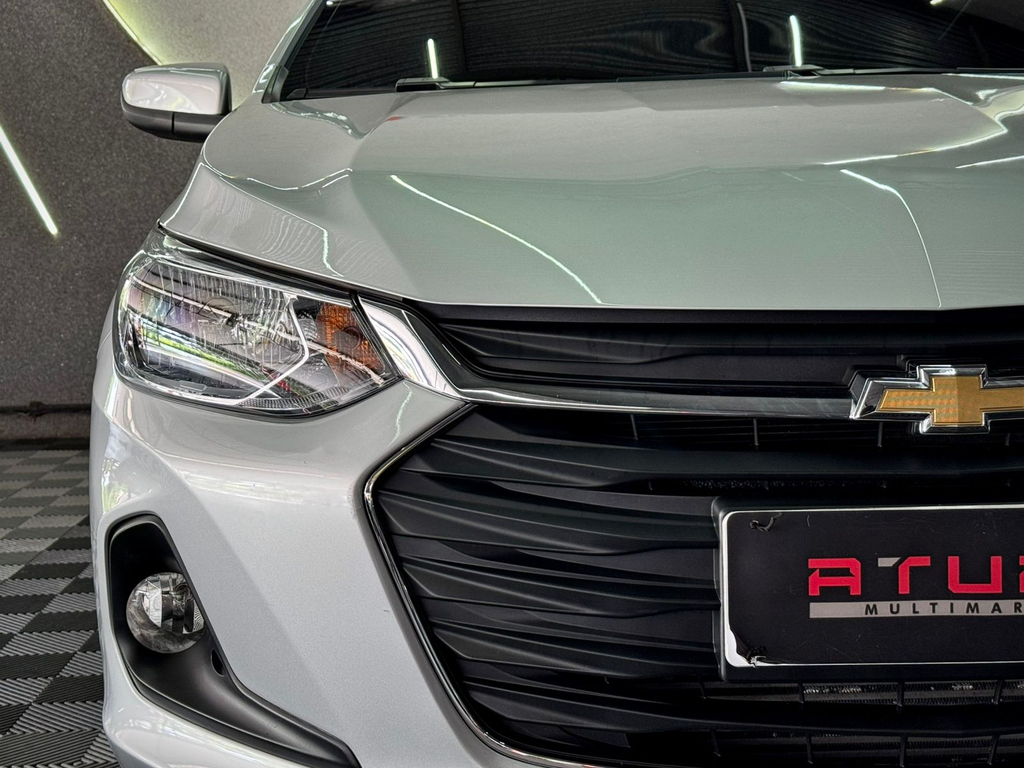 Chevrolet Onix Sedan Prata