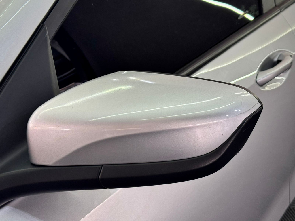 Chevrolet Onix Sedan Prata