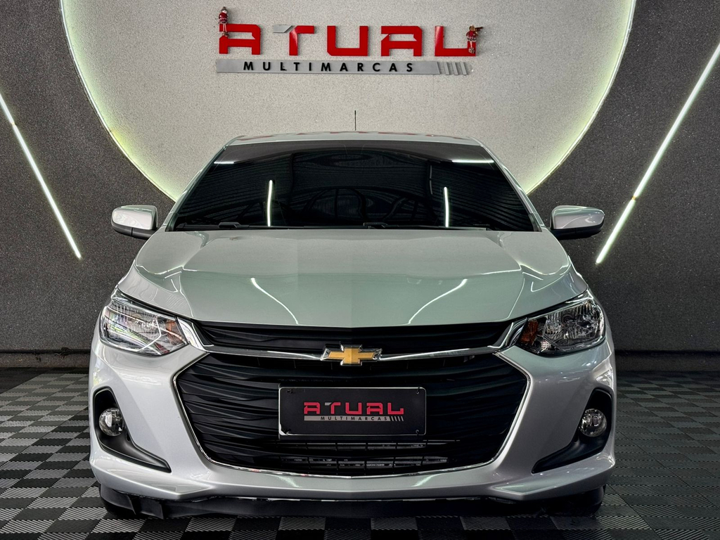 Chevrolet Onix Sedan Prata