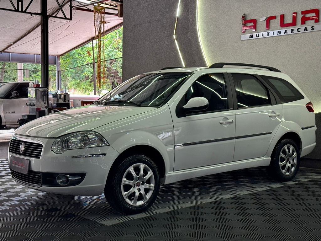 Fiat Palio Weekend Branco