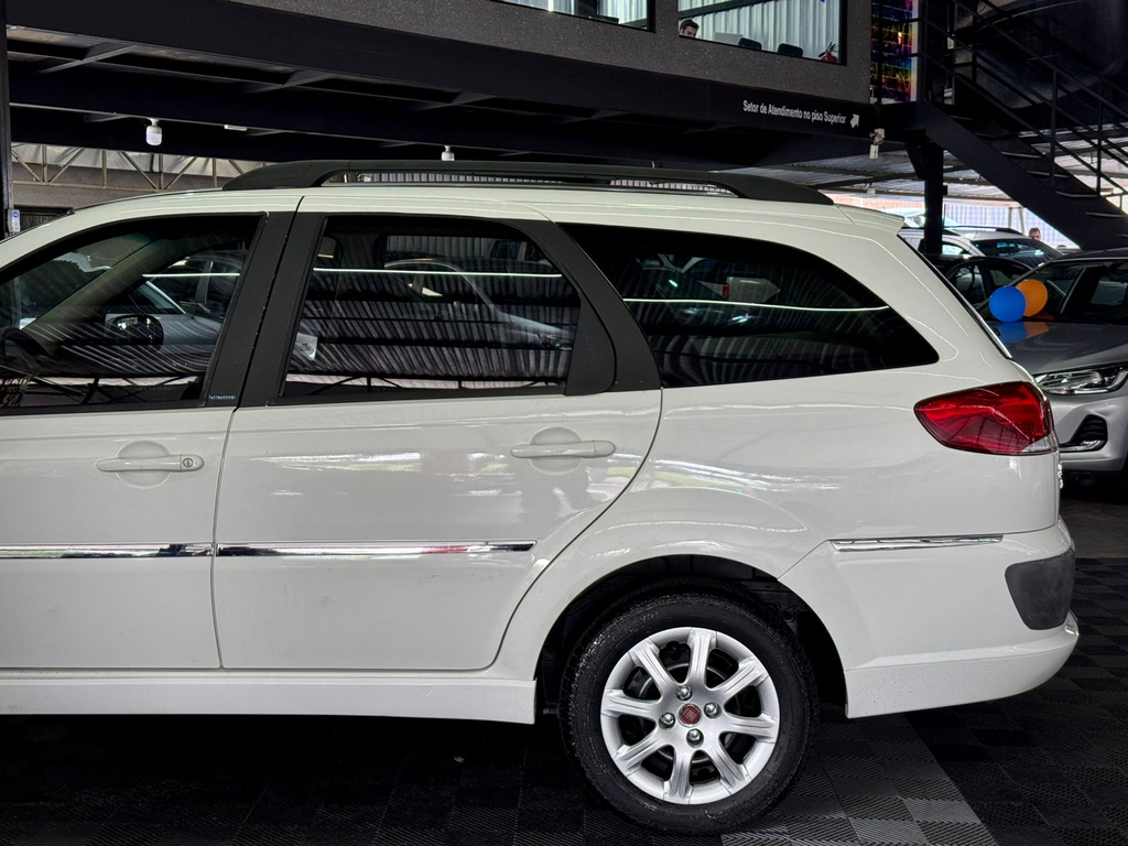 Fiat Palio Weekend Branco