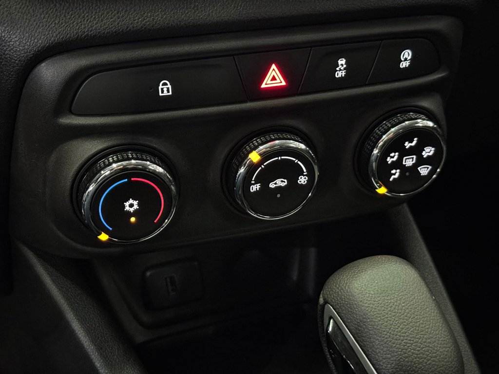 Chevrolet Tracker Cinza