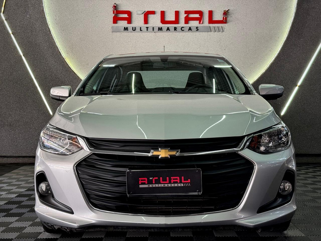 Chevrolet Onix Sedan Prata