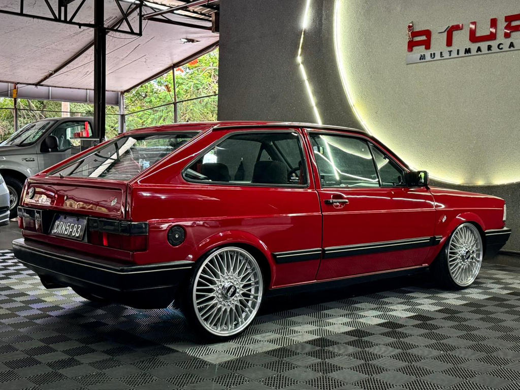 Volkswagen Gol Vermelho