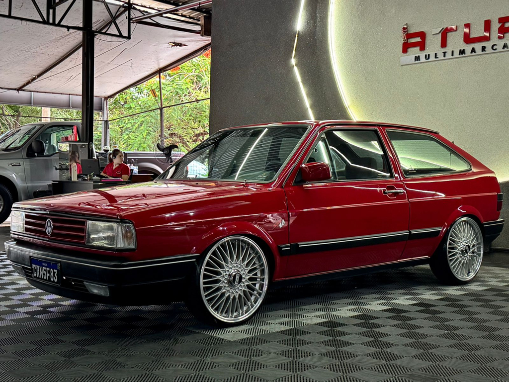 Volkswagen Gol Vermelho