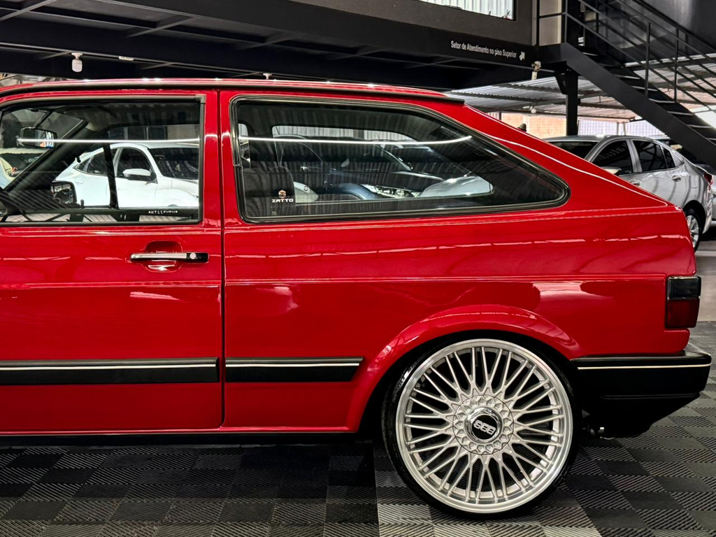 Volkswagen Gol Vermelho