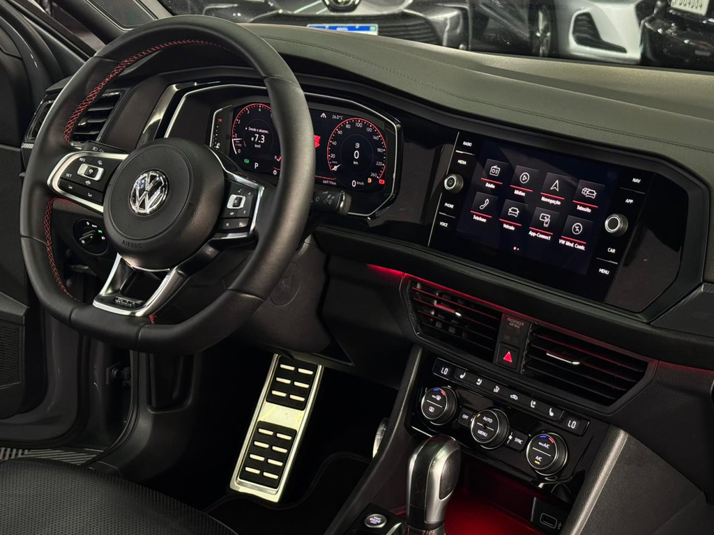 Volkswagen Jetta Cinza