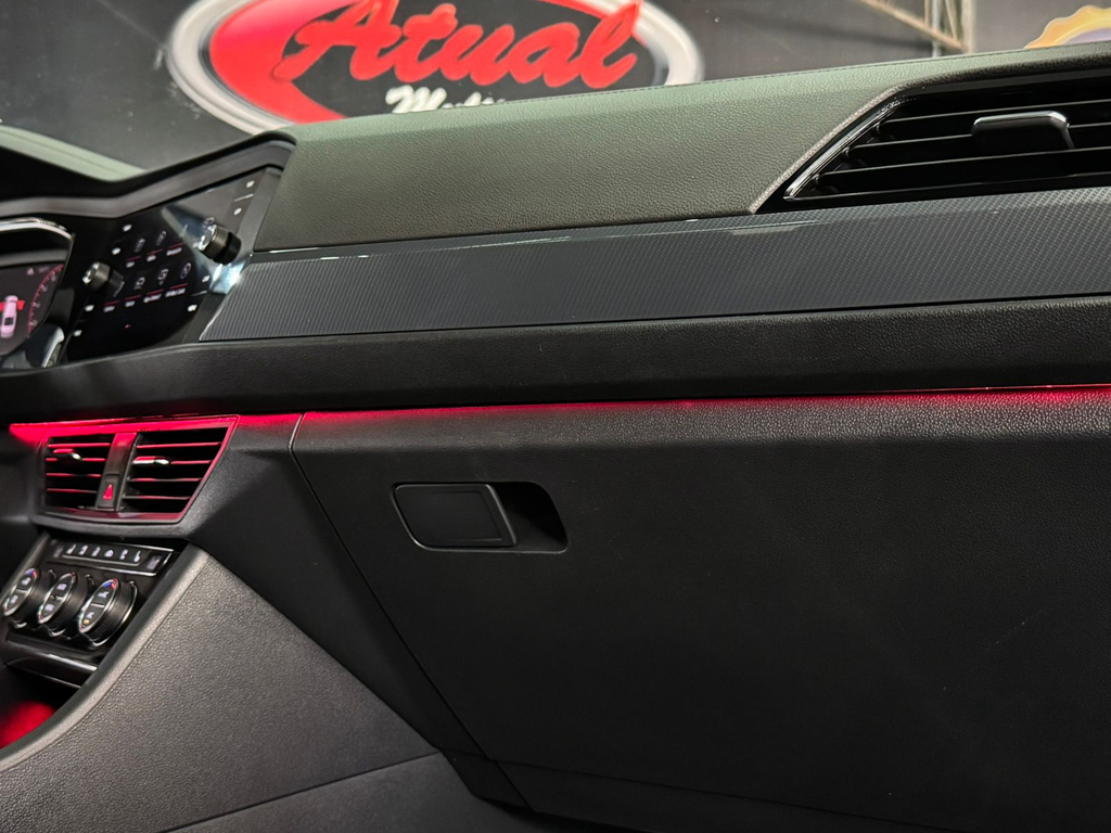 Volkswagen Jetta Cinza