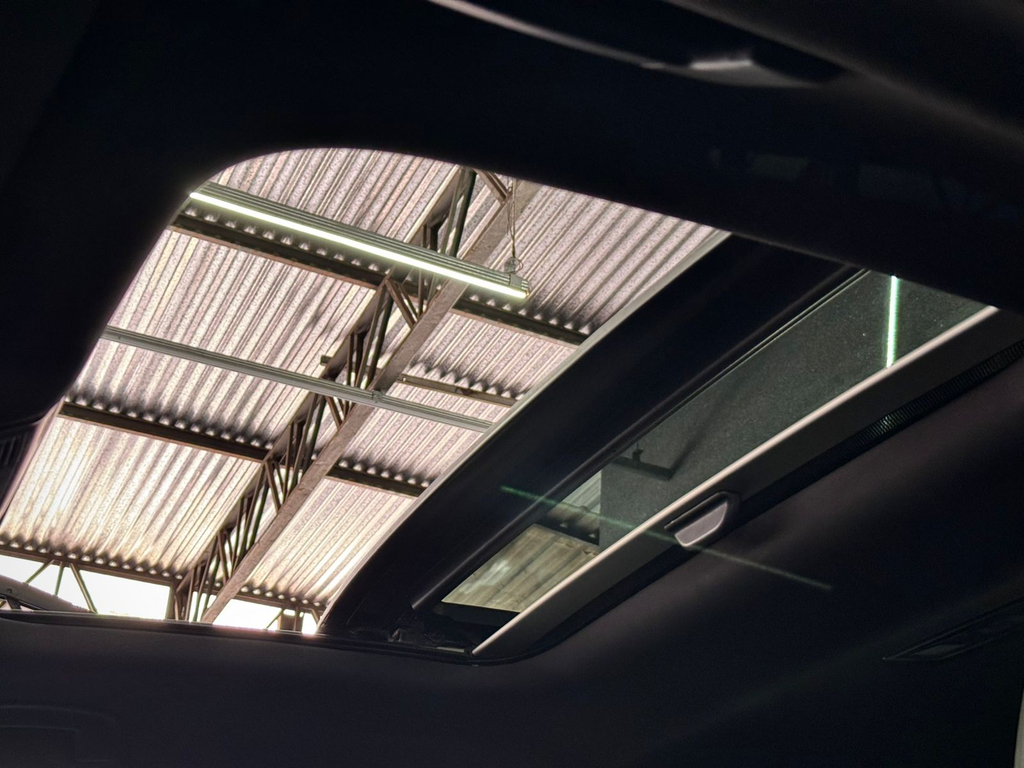 Volkswagen Jetta Cinza