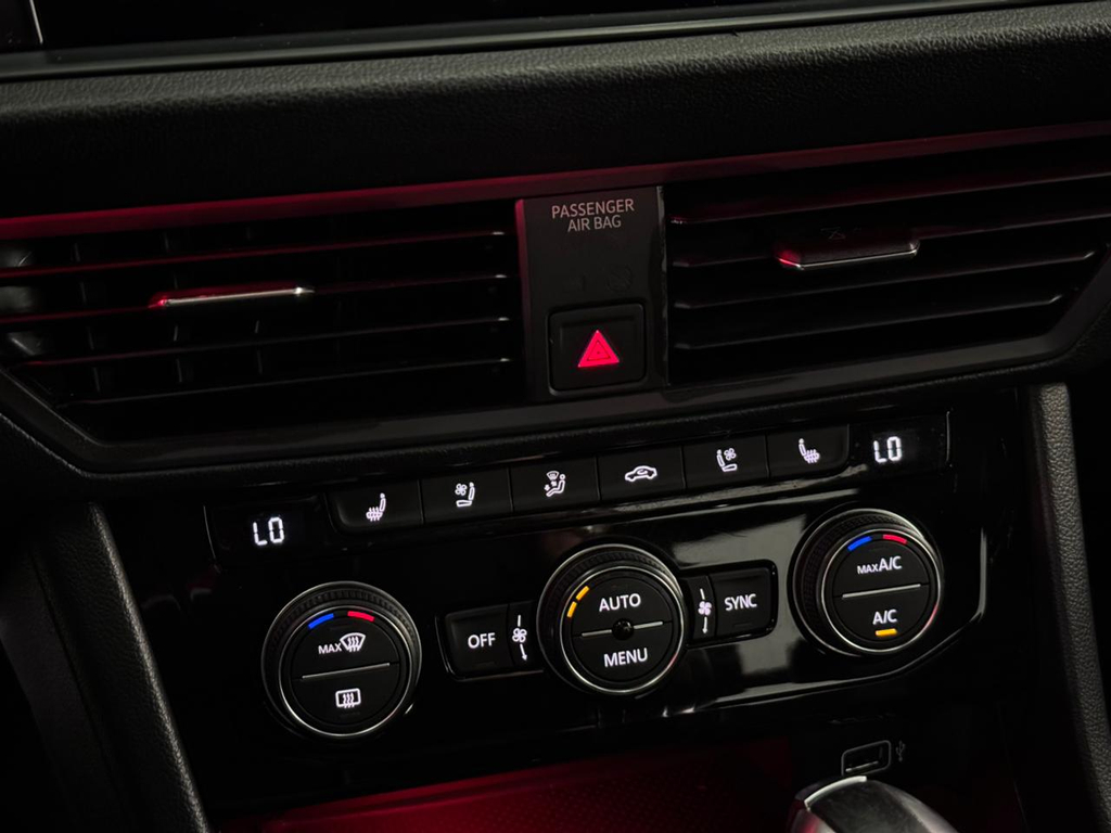 Volkswagen Jetta Cinza