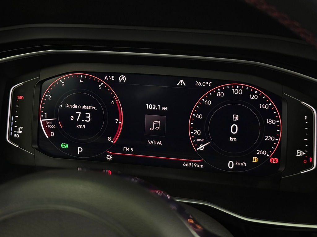 Volkswagen Jetta Cinza