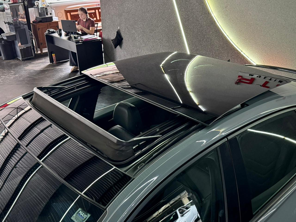 Volkswagen Jetta Cinza