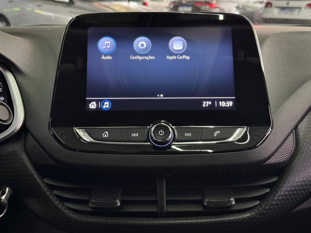 Chevrolet Onix Sedan Prata