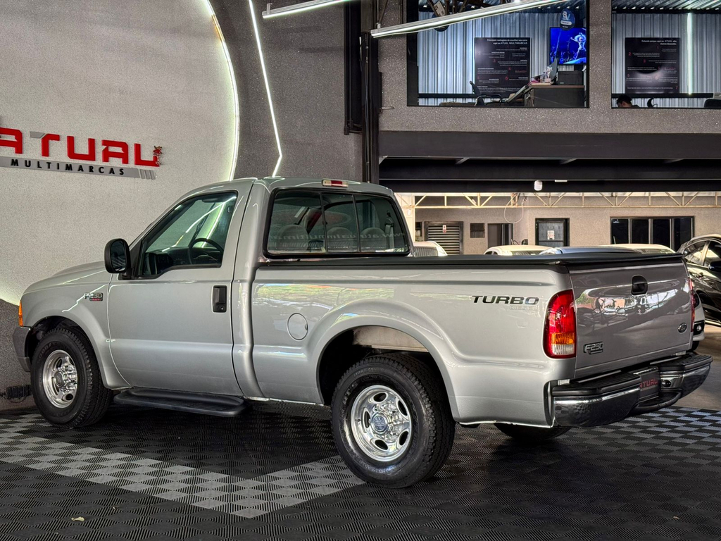 Ford F-250 Prata