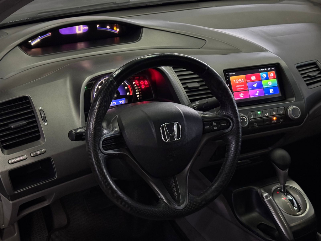 Honda Civic Sedan Prata