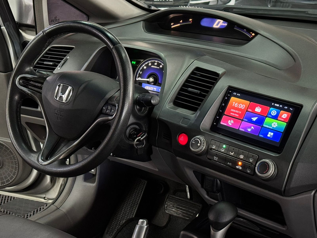 Honda Civic Sedan Prata