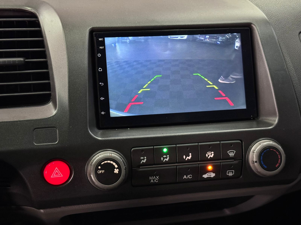 Honda Civic Sedan Prata