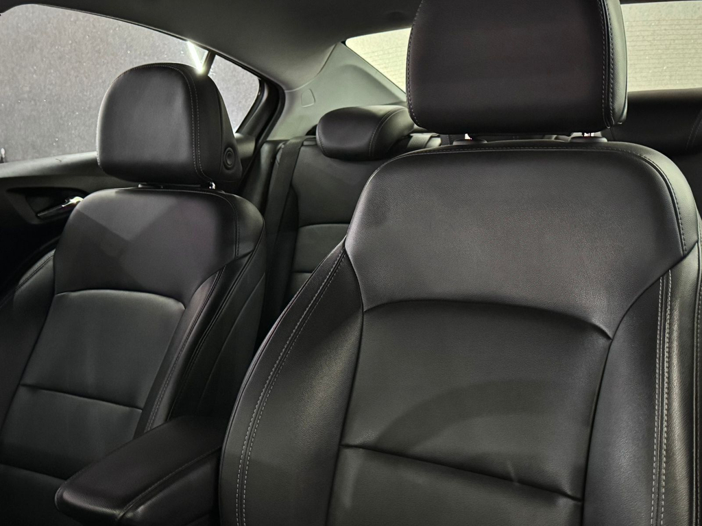 Chevrolet Cruze Sedan Preto