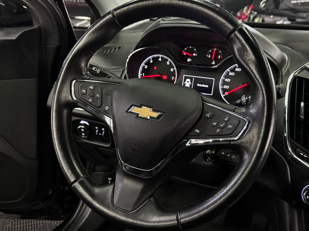 Chevrolet Cruze Sedan Preto