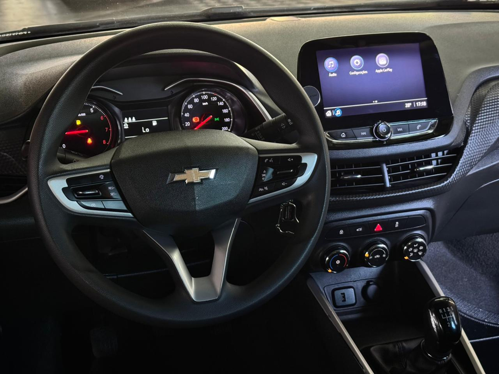 Chevrolet Onix Sedan Prata