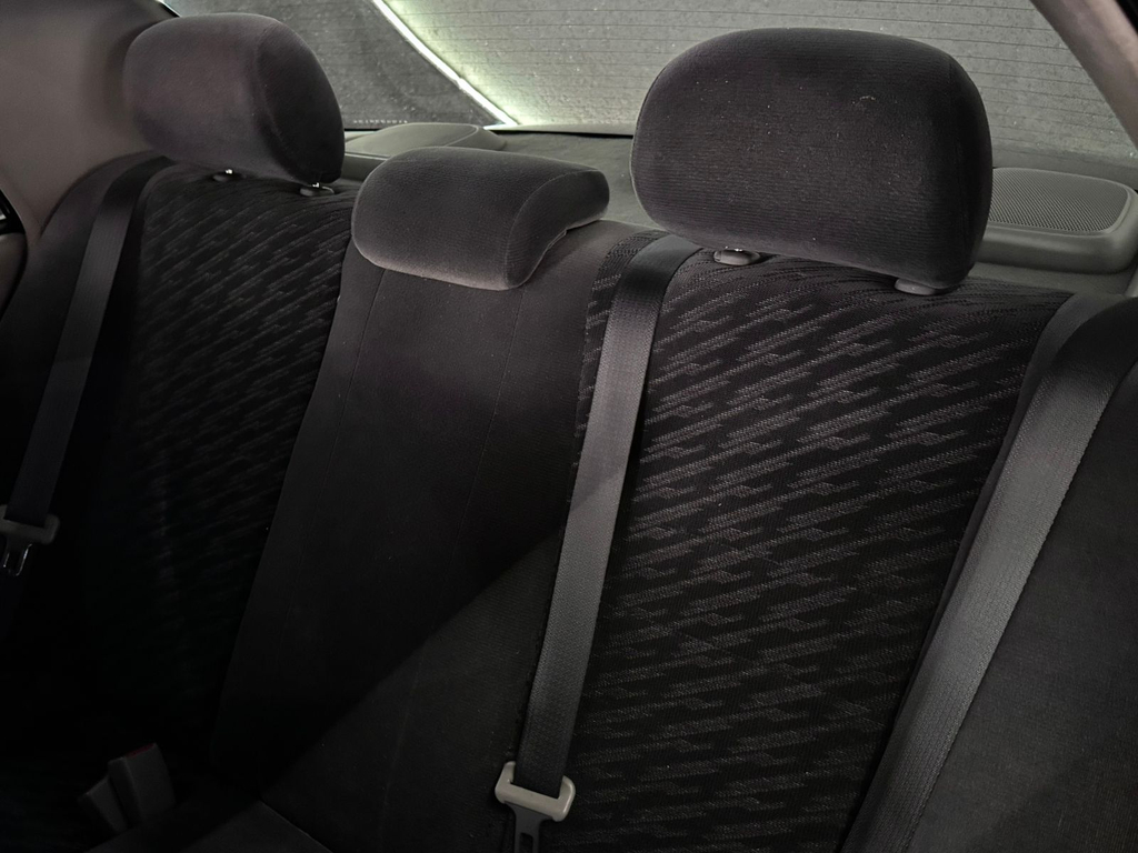 Toyota Corolla Cinza