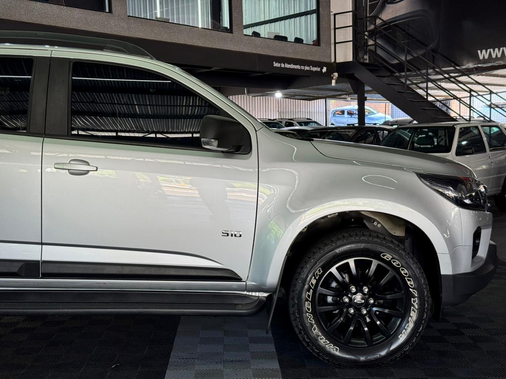 Chevrolet S10 Cabine Dupla Prata