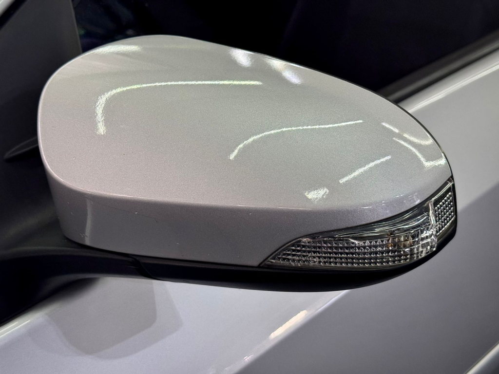 Toyota Corolla Prata