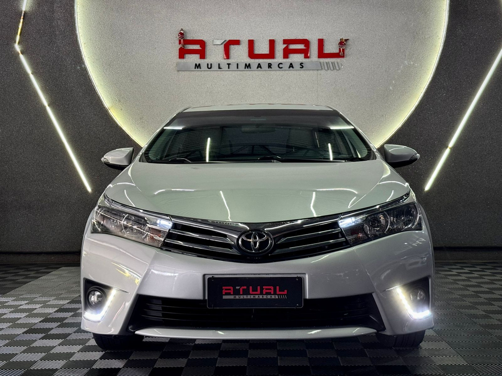 Toyota Corolla Prata