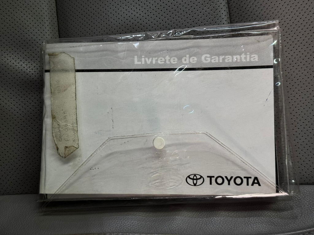 Toyota Corolla Prata