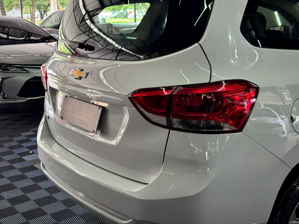 Chevrolet Spin Branco