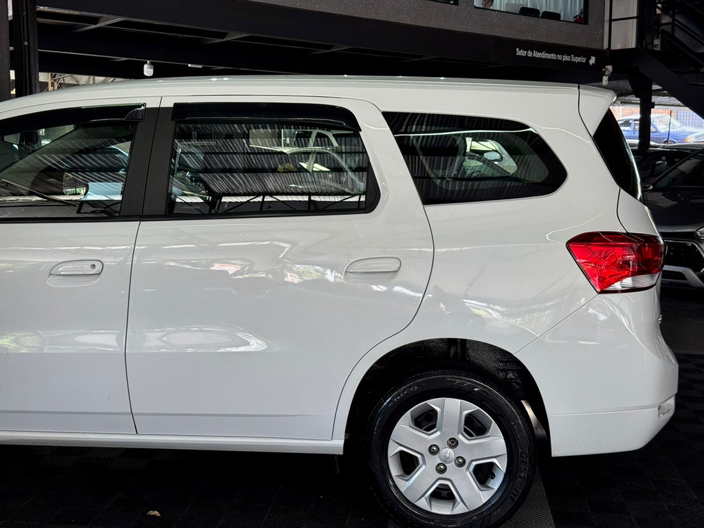 Chevrolet Spin Branco