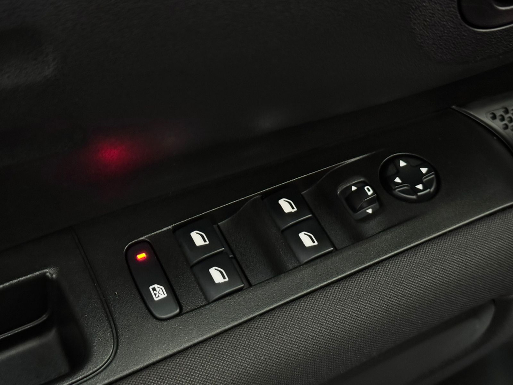 Citroen C4 Cactus Prata